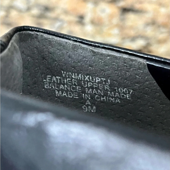 Womens Nine West black patent leather peep toe slip on heel 9M WNMIXUPTJ - Picture 11 of 11